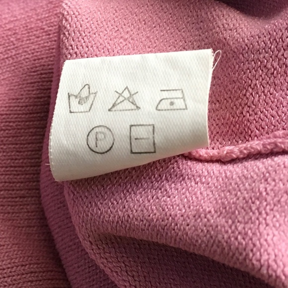 Italian pink sweater by Excellent with lace on the arm cuffs and bottom - Picture 5 of 5